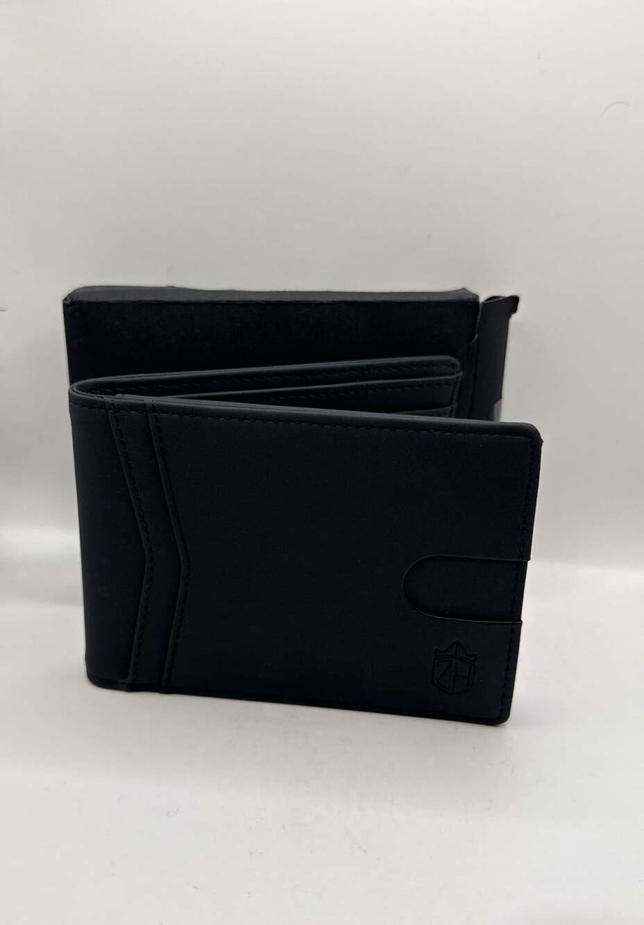 Zitahli Bifold Wallet Black Leather